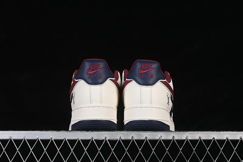All categories Nk Air Force 1 Air Force series Nk Air Force 1 Low Air Force low-top Nike Air Force 1'07 Low joint blue and red stitching Air Force 1 low-top casual sneakers JP8028-069
